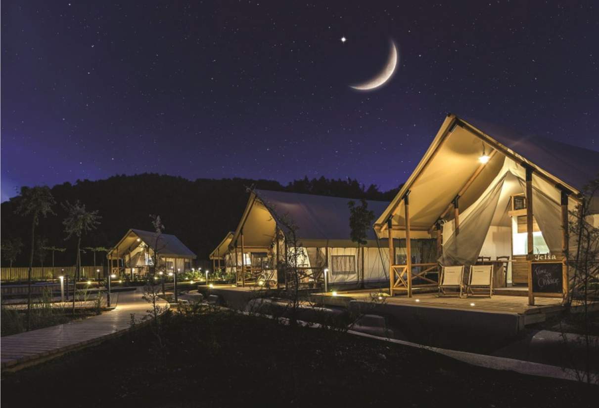 Luksuz v objemu narave